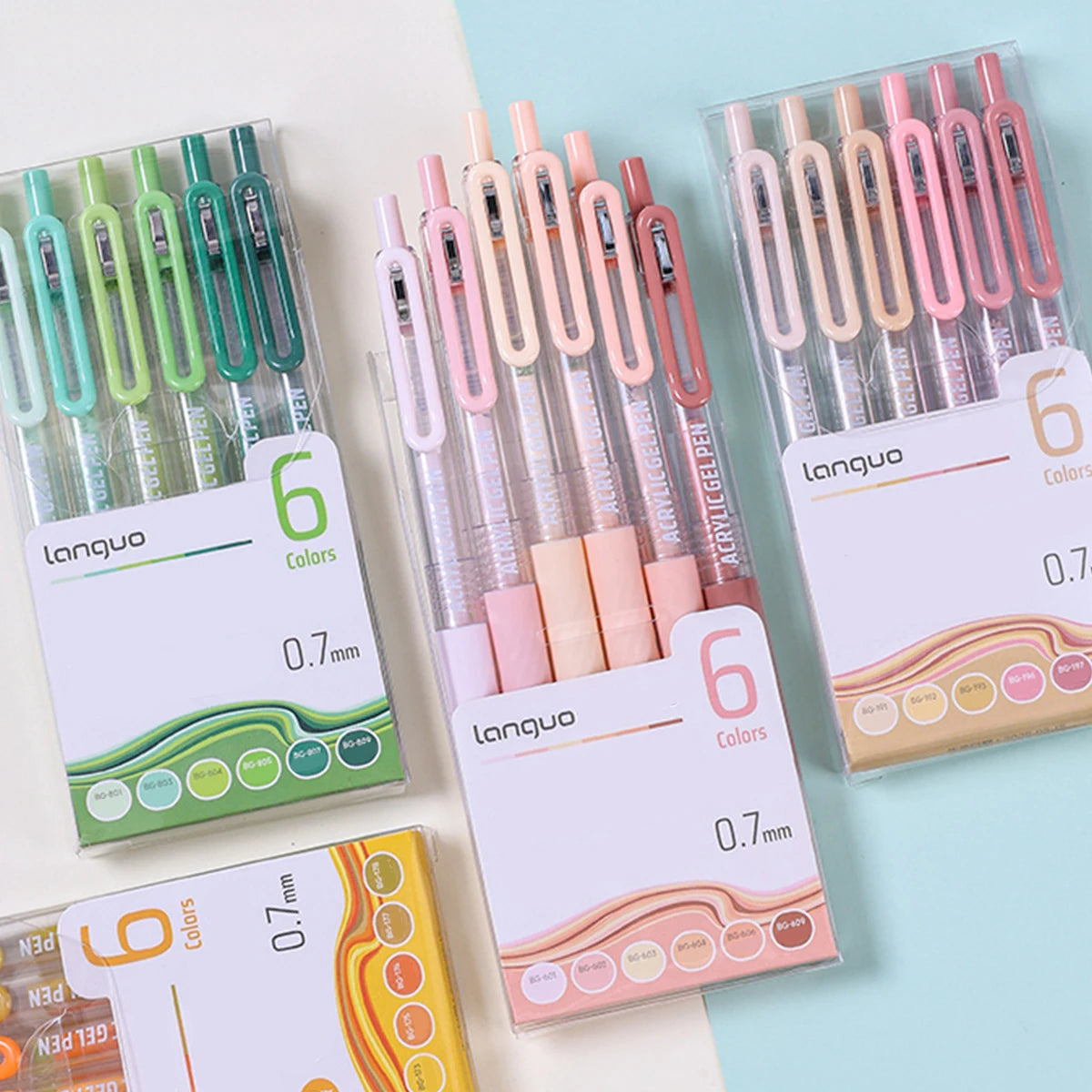 6PCS Retractable Color Gel Pens, 0.7mm Fine Tip, Large Capacity, Vibrant Ink for Drawing, Marking, School & Holiday Gifts