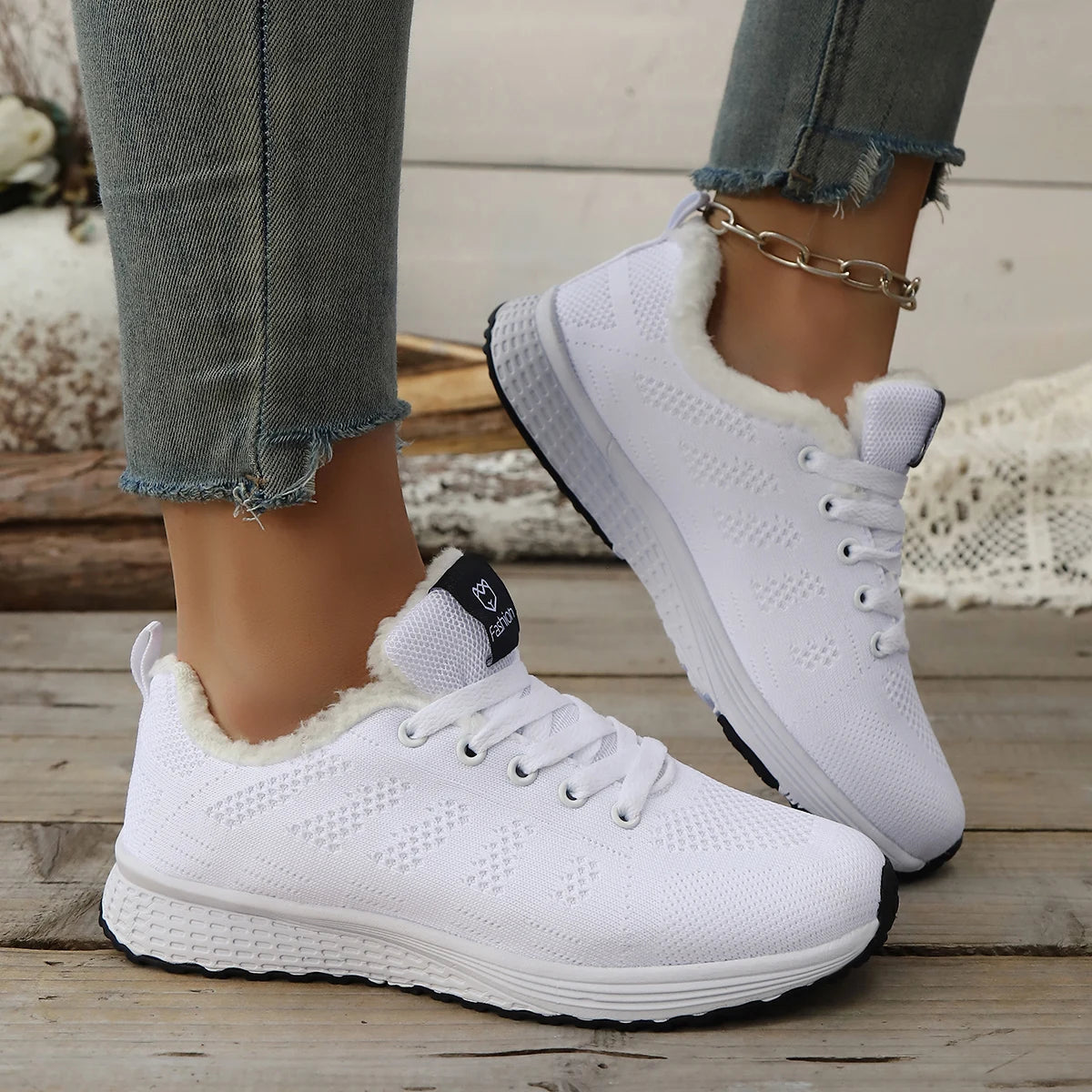 plushy - Winter fashion plush walking flats, sports shoes, women's casual shoes