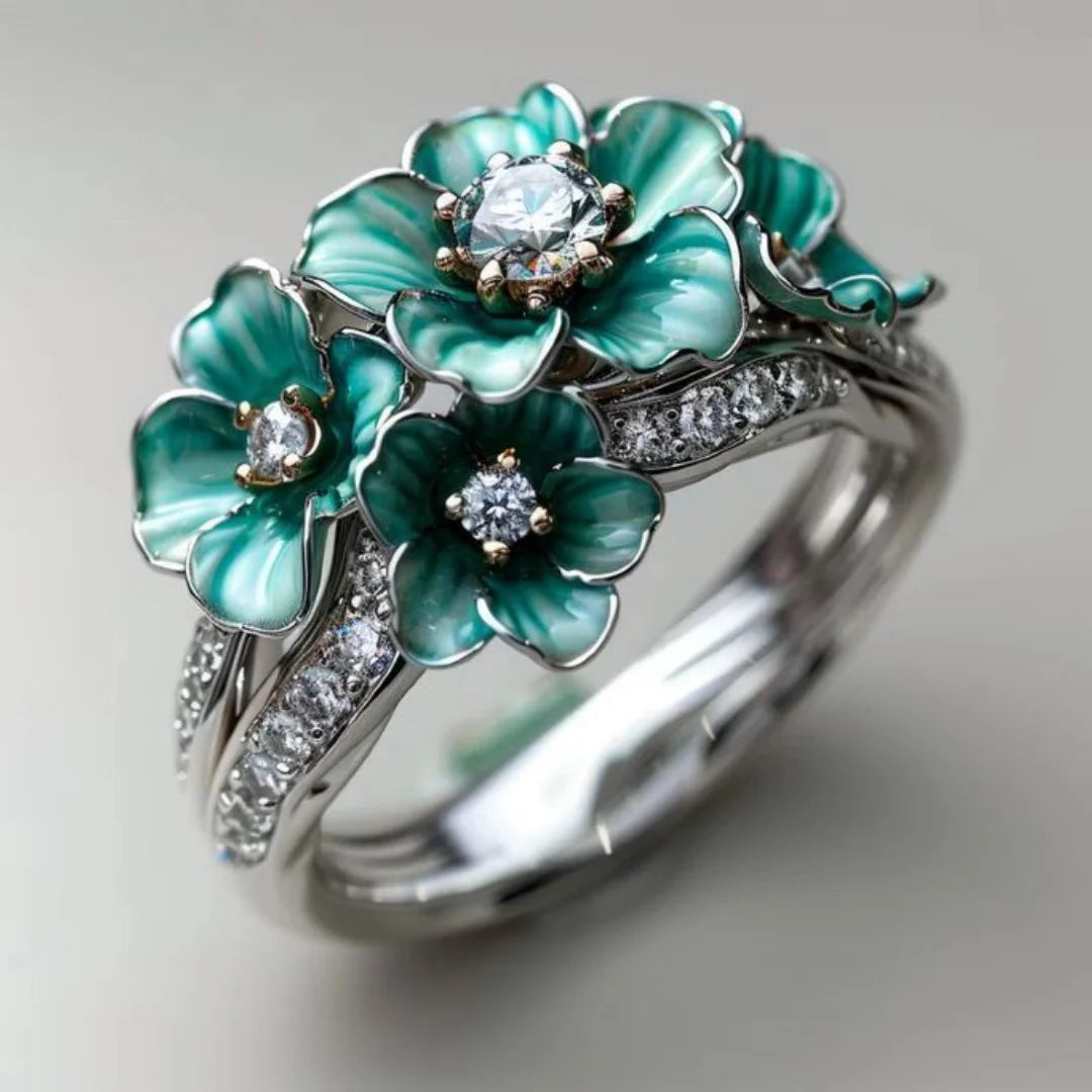 Lumea - 
New jewelry, exquisite decoration, fashionable butterfly pattern women's ring