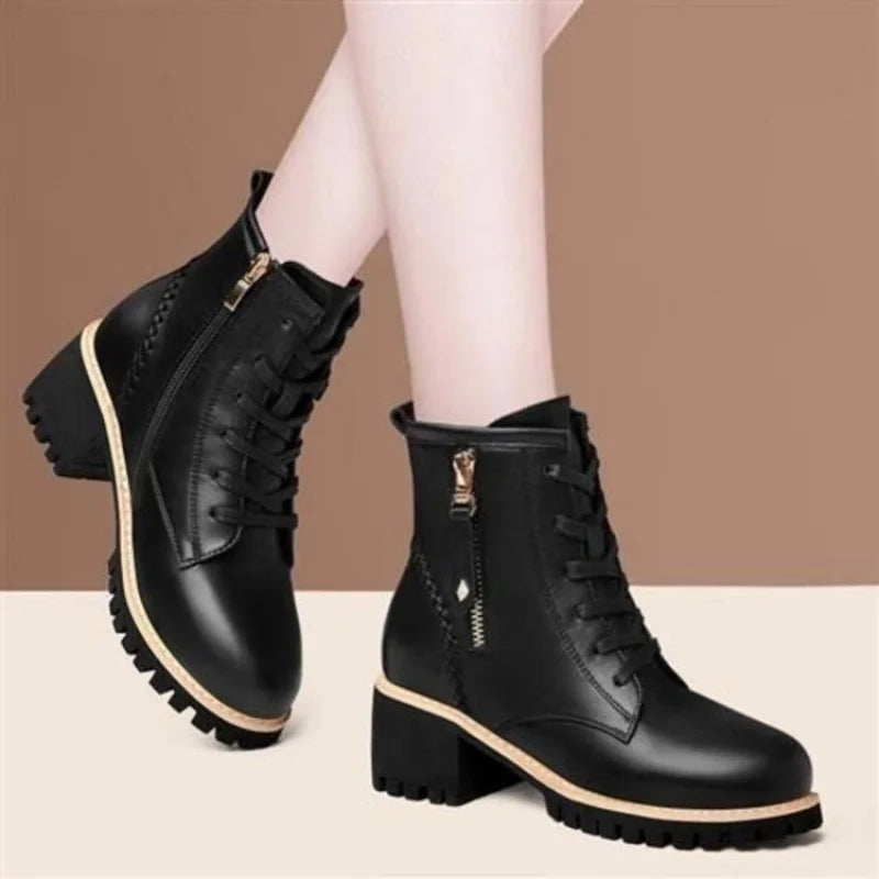 Chunky Sole -  Ankle Boots     Lace-Up & Side-Zip Combat Boots Winter Fleece-Lined Booties Versatile Leather Boots Platfo