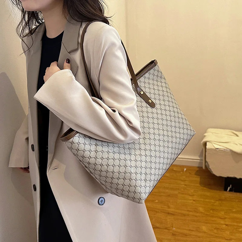 TOVA - 
Large Capacity Shoulder Bag Women's PU Leather Handbag for Commuting and Casual Use Versatile Tote Bag