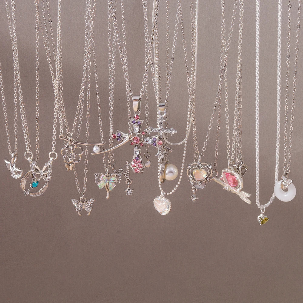 Aurivelle - Y2K Crystal Butterfly Heart Necklace Fashion Kpop Shiny Clavicle Chain Necklaces for Women Girls New Trend Party Gifts Jewelry