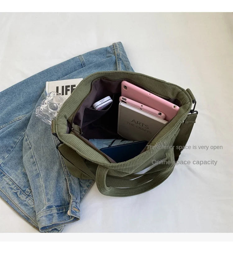 TARO - 
Fashion Versatile Shoulder Bag College Wind Commuting Corduroy Square BagUnisex Large Capacity Leisure Portable Crossbody Bag