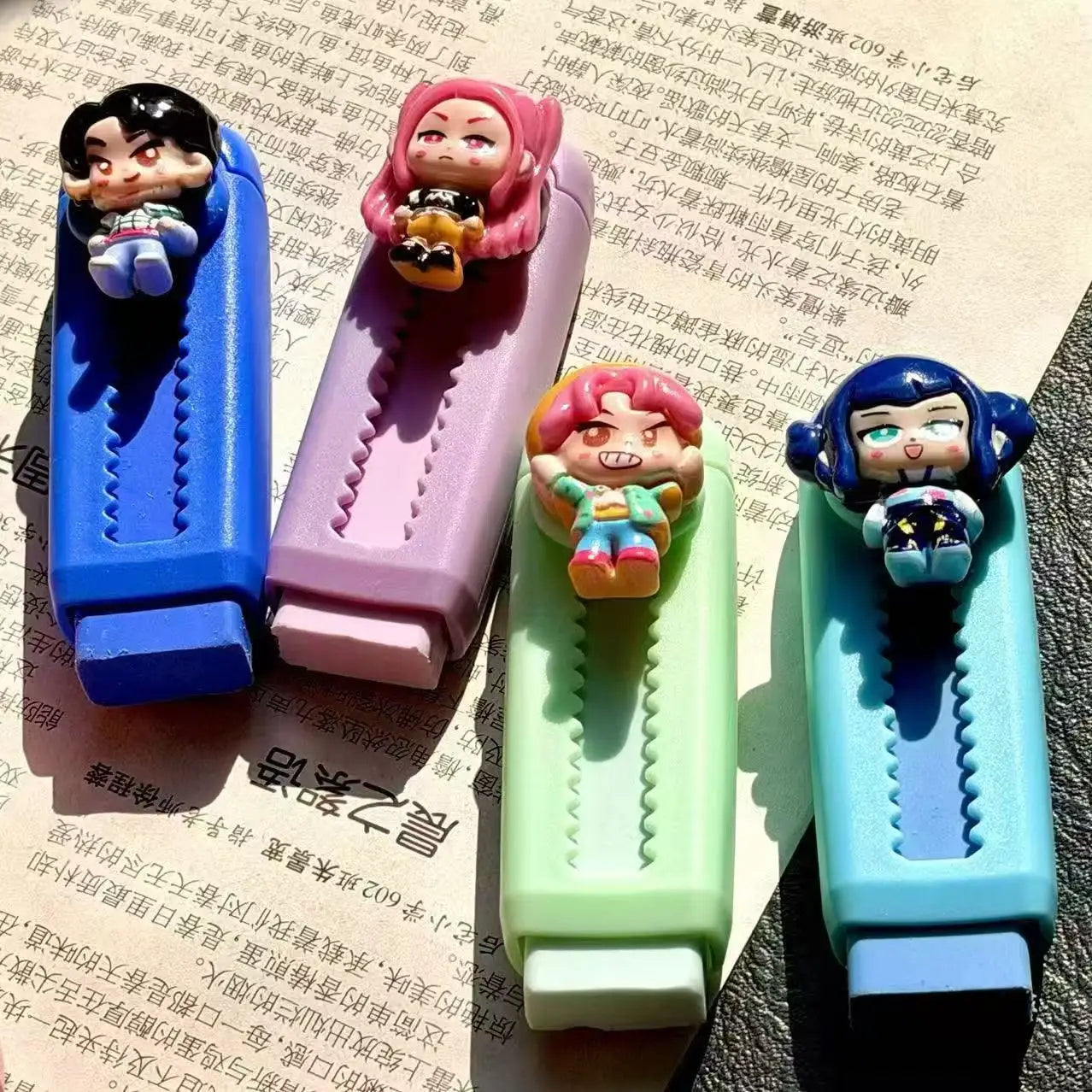 Creative Cartoon Kpop Demon Hunters 2B Pencil Eraser Clean and Mess Free Student Exam Office Sketch Soft Eraser for Kids