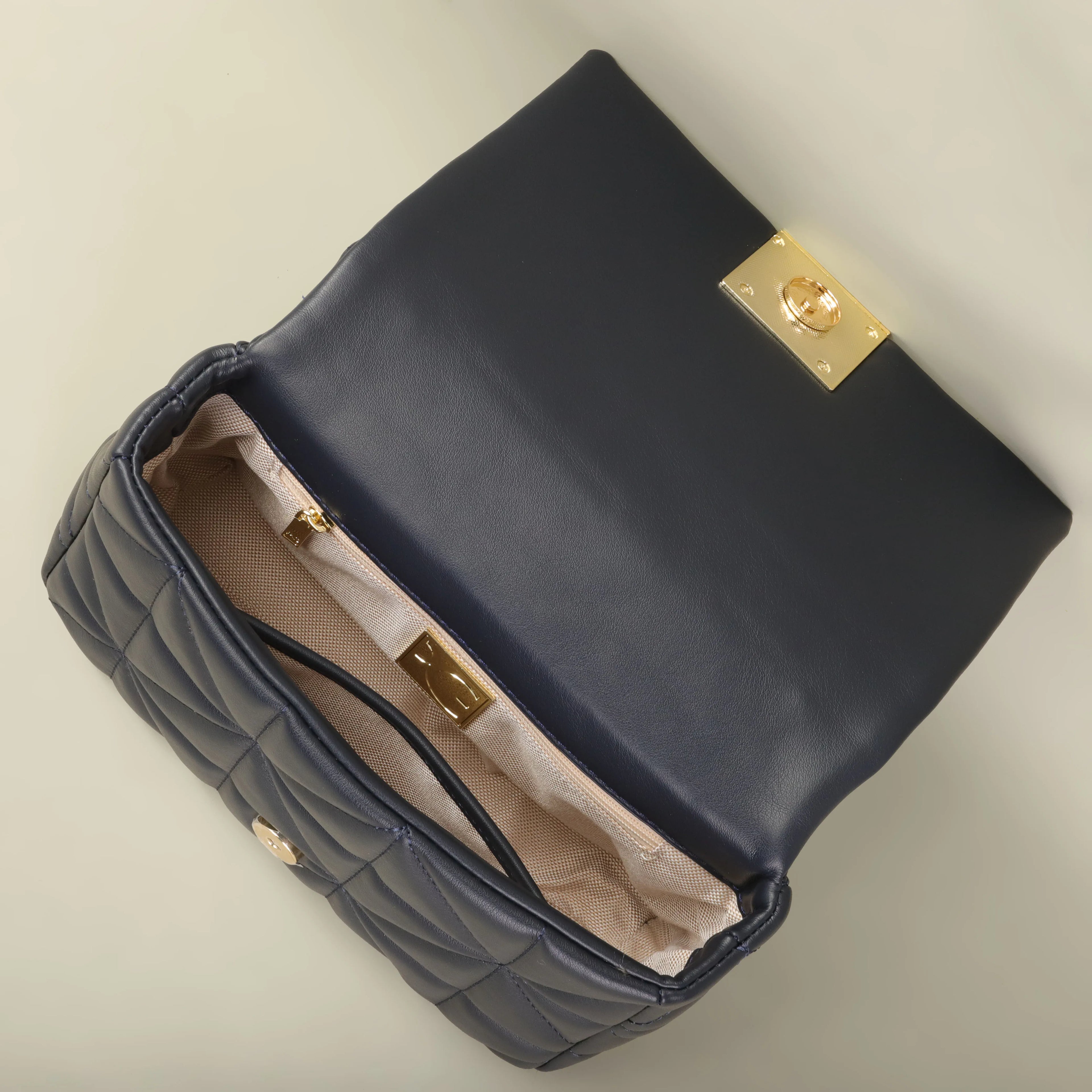 ALVÉA - 
PG Fashion Classic Retro Women's New Shoulder Bag Letter PU Material Party Multi functional Crossbody Bag New Design 2025