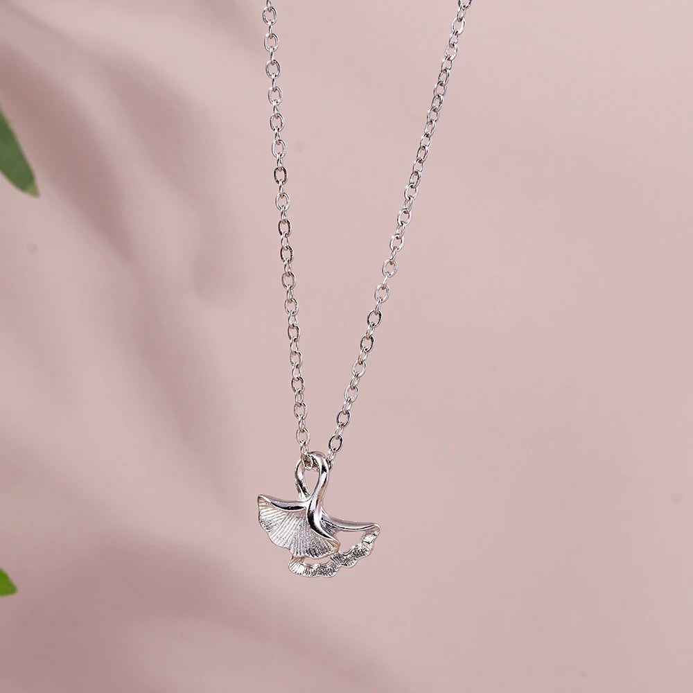 Aurivelle - Y2K Crystal Butterfly Heart Necklace Fashion Kpop Shiny Clavicle Chain Necklaces for Women Girls New Trend Party Gifts Jewelry